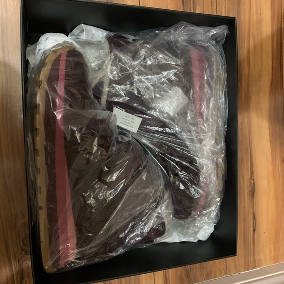 Coach City Hiker Boots - Picture 3 of 7